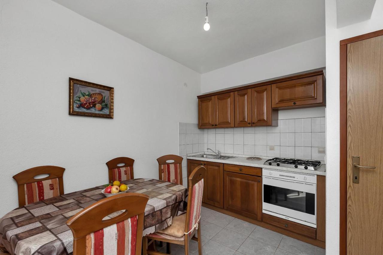 Apartments Nikola Bogomolje Exterior foto